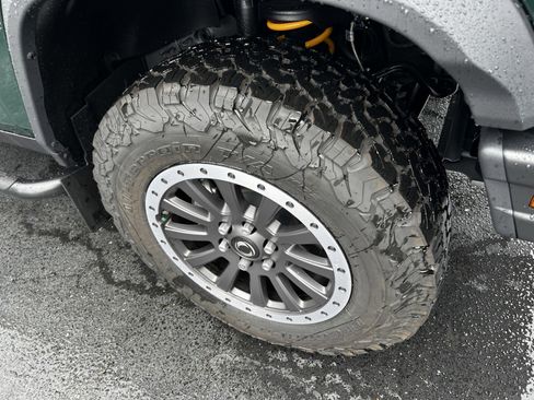 Used 2025 INEOS Grenadier Fieldmaster Edition image 11