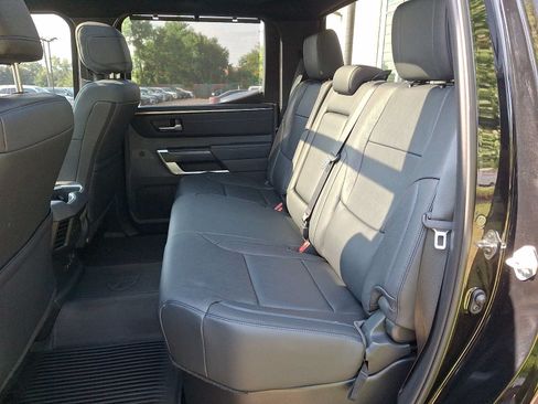 Used 2024 Toyota Tundra Platinum AWD/4WD image 8