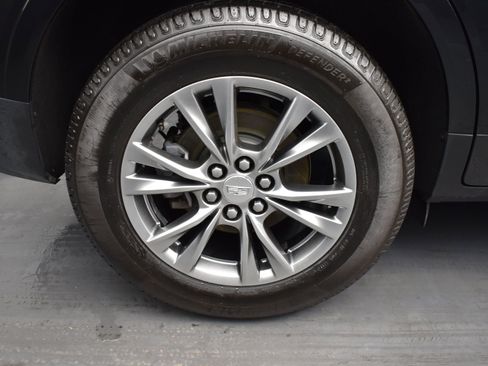 Used 2023 Cadillac XT5 Premium Luxury AWD/4WD image 15
