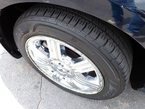 Used 2008 Ford Taurus Limited FWD image 12
