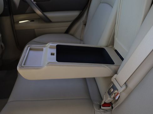 Used 2007 INFINITI FX35 2WD w/ Touring Pkg image 17