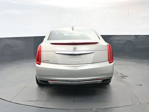 Used 2015 Cadillac XTS Luxury w/ Driver Awareness Package image 4