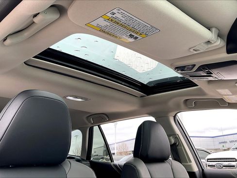 Certified 2024 Subaru Outback Onyx Edition image 16