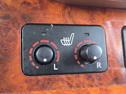 Used 2005 Lexus RX 330 AWD image 6