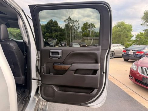 Used 2018 GMC Sierra 1500 Denali w/ Denali Ultimate Package AWD/4WD image 27