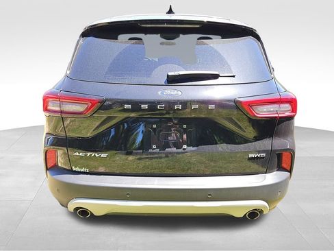 Used 2024 Ford Escape Active w/ Tech Pack #1 AWD/4WD image 6