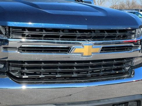 Used 2022 Chevrolet Silverado 1500 LT image 41