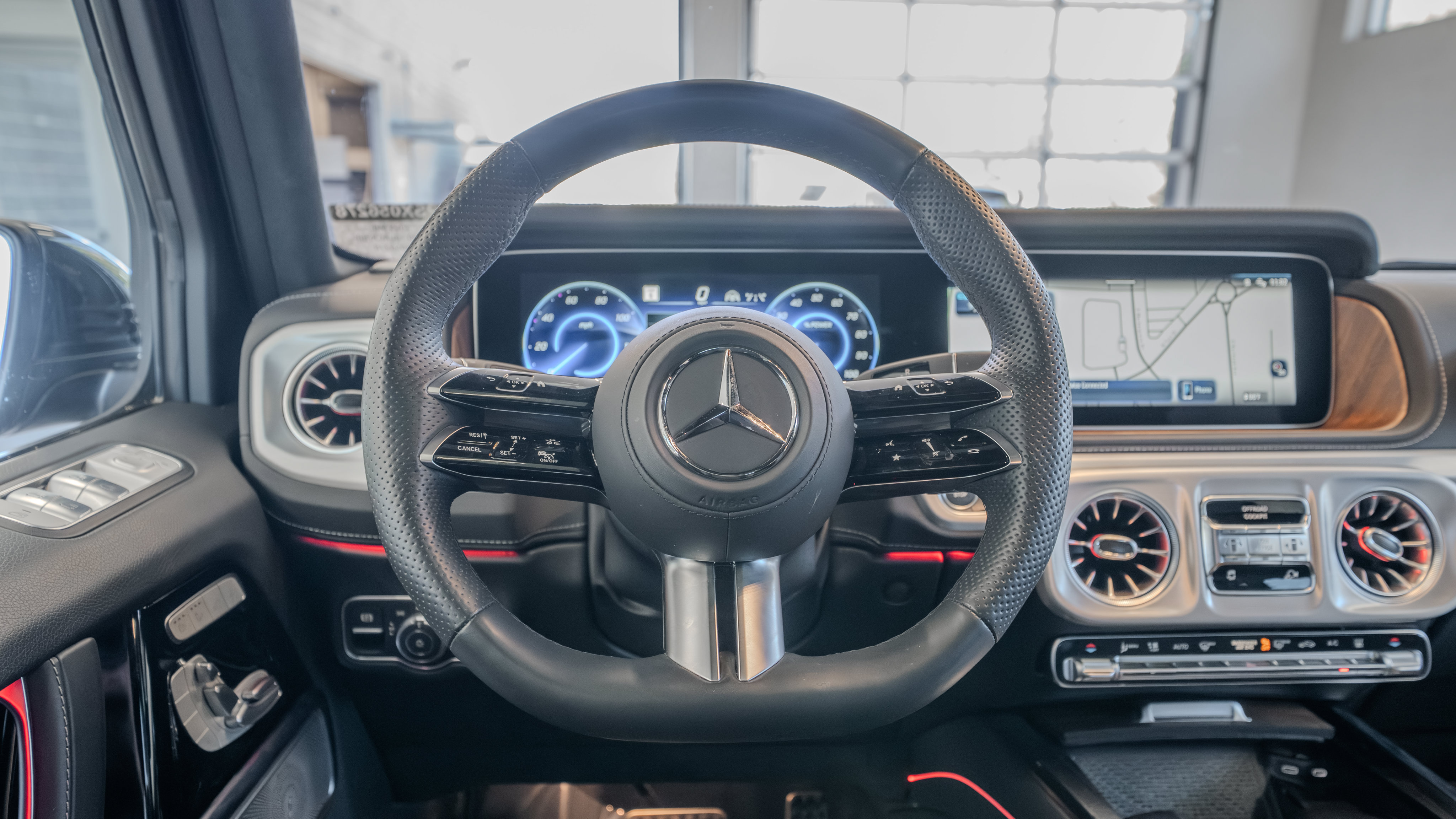 Certified 2025 Mercedes-Benz G 580 w/ EQ Technology image 9