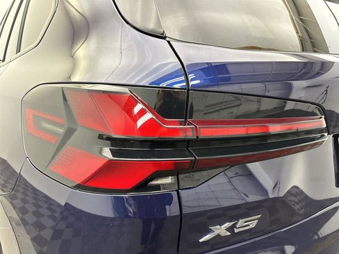 New 2026 BMW X5 xDrive50e w/ Executive Package AWD/4WD image 19