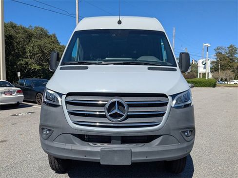 Used 2024 Mercedes-Benz Sprinter 144 Cargo image 10