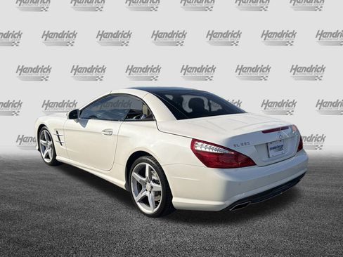 Used 2015 Mercedes-Benz SL 550 image 8