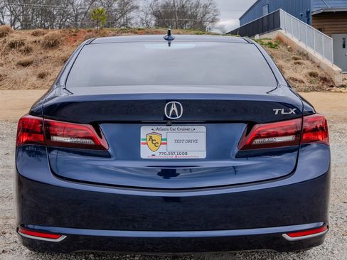 Used 2017 Acura TLX w/ Technology Package image 4