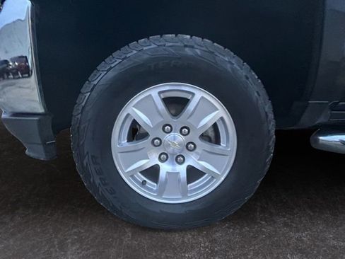 Used 2018 Chevrolet Silverado 1500 LT w/ All Star Edition image 14