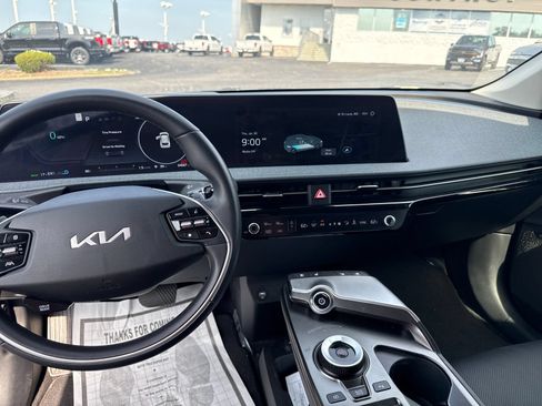 Used 2024 Kia EV6 Wind RWD image 15