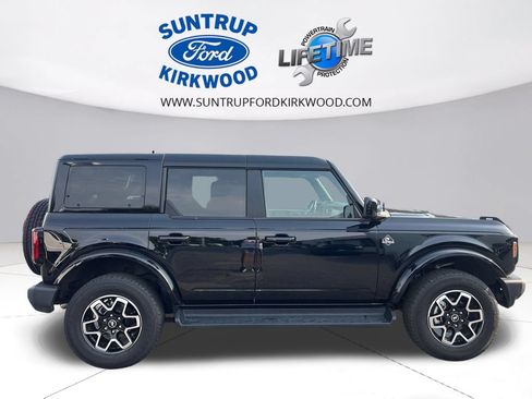 Used 2025 Ford Bronco Outer Banks AWD/4WD image 7