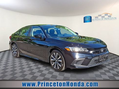 Certified 2024 Honda Civic EX image 1