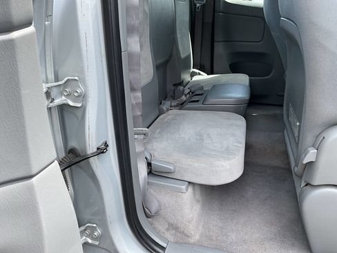 Used 2009 Toyota Tacoma 4x4 Access Cab image 13