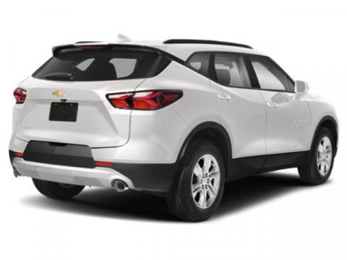 Used 2019 Chevrolet Blazer Premier w/ Sun and Wheels Package image 2