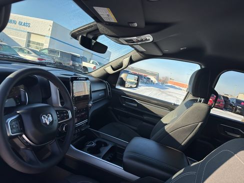 Used 2025 RAM 1500 Big Horn image 25