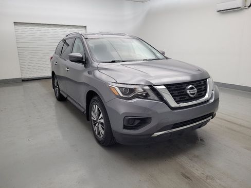Used 2020 Nissan Pathfinder S AWD/4WD image 13