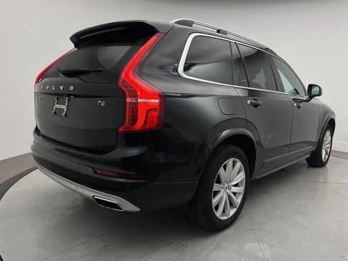 Used 2016 Volvo XC90 T6 Momentum w/ Vision Package image 11
