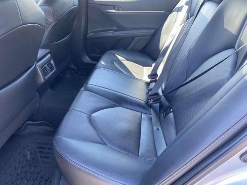 Used 2023 Toyota Camry XSE FWD image 11