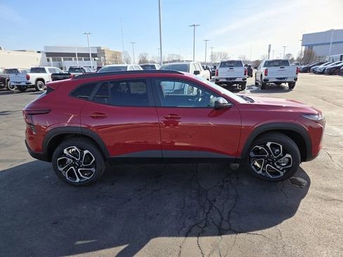 New 2026 Chevrolet Trax RS w/ Sunroof Package FWD image 20