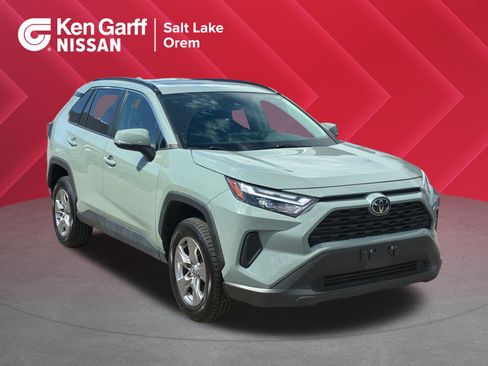 Used 2022 Toyota RAV4 XLE w/ Convenience Package AWD/4WD image 1