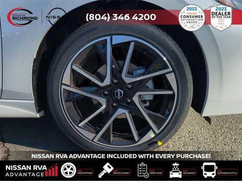 New 2025 Nissan Sentra SR w/ SR Premium Package image 11