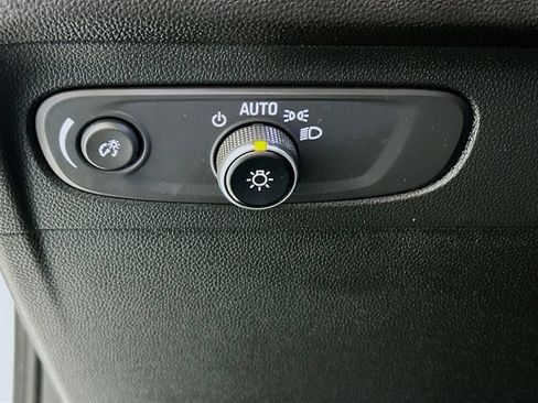 Used 2023 Buick Envision Essence w/ Sport Touring Package AWD/4WD image 14