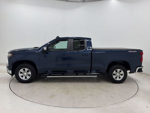 Used 2020 Chevrolet Silverado 1500 LT w/ All-Star Edition AWD/4WD image 2