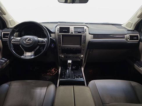 Used 2020 Lexus GX 460 Premium w/ Premium Package AWD/4WD image 10