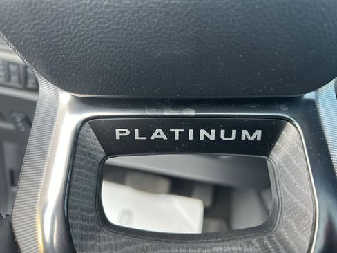 Used 2025 Ford F250 Platinum image 27