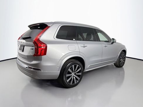 Certified 2024 Volvo XC90 B6 Plus AWD/4WD image 6