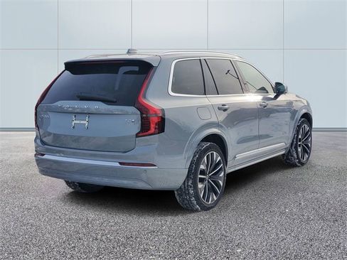 New 2026 Volvo XC90 T8 Ultra image 4