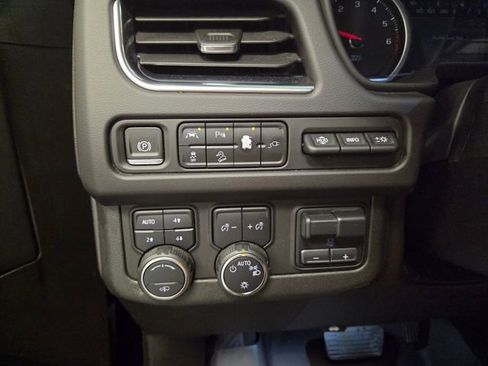 Used 2021 Chevrolet Tahoe High Country AWD/4WD image 30