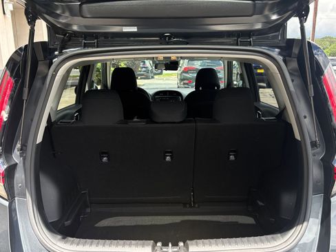 Used 2025 Kia Soul LX w/ LX Technology Package FWD image 29