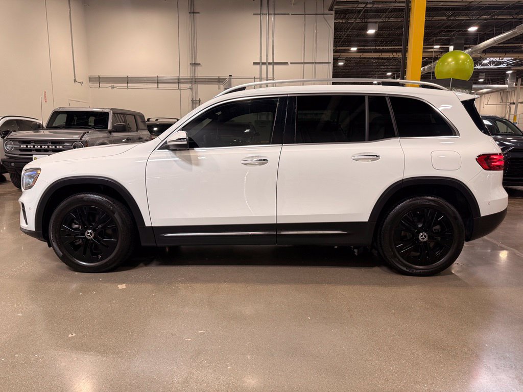 Used 2025 Mercedes-Benz GLB 250 image 8