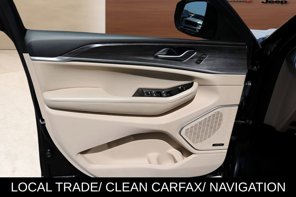 Used 2021 Jeep Grand Cherokee L Limited RWD image 10
