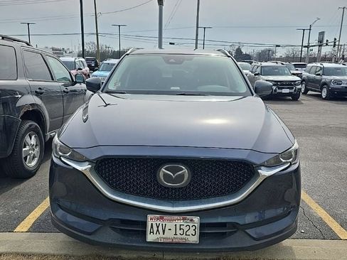 Used 2019 MAZDA CX-5 Touring image 2