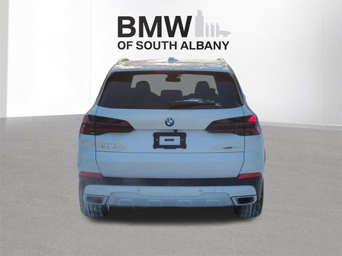 New 2026 BMW X5 xDrive40i image 5