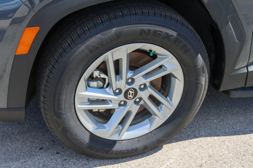Used 2026 Hyundai Tucson SE FWD image 7