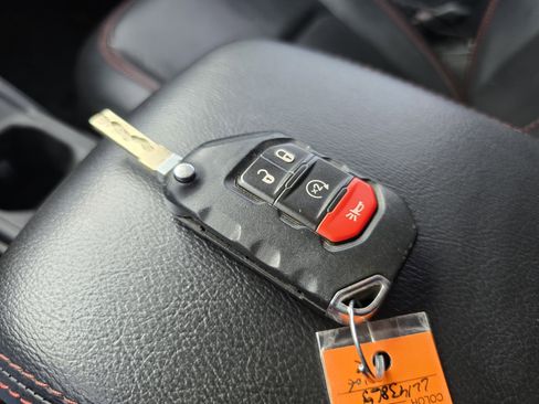 Used 2020 Jeep Gladiator Rubicon AWD/4WD image 35