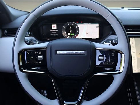 New 2026 Land Rover Range Rover Velar S AWD/4WD image 20