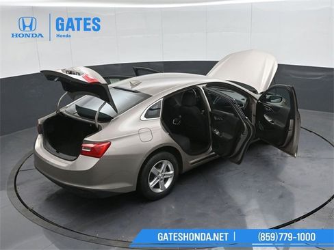 Used 2023 Chevrolet Malibu LT image 46