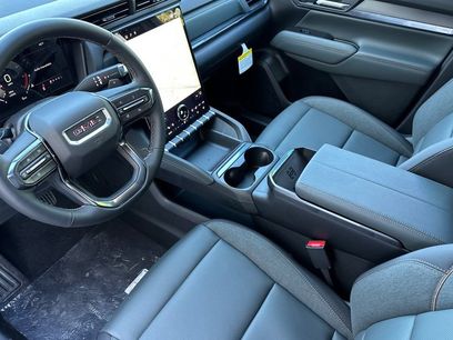 New 2026 GMC Terrain AT4 w/ Convenience Package III