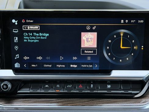 Used 2023 Chevrolet Silverado 1500 LT image 12