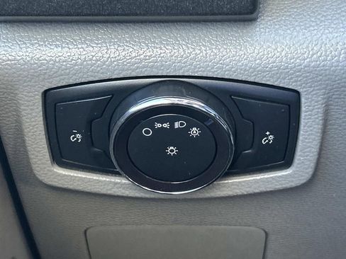 Used 2019 Ford F350 XL w/ Power Equipment Group image 27