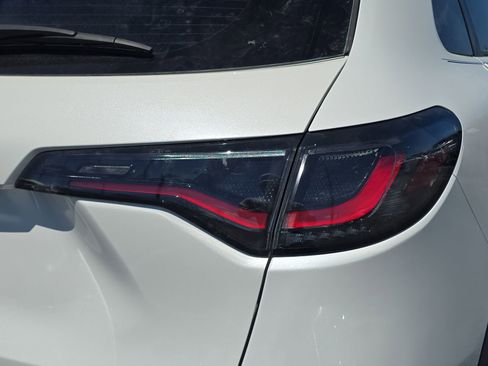 Certified 2024 Honda HR-V LX image 7