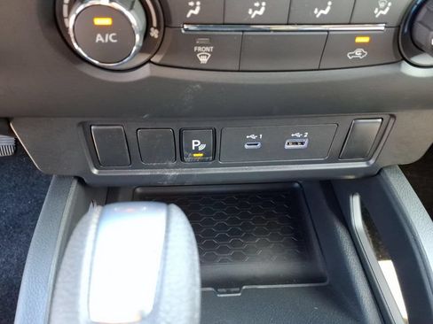 New 2026 Nissan Frontier SV w/ Tow Package AWD/4WD image 22